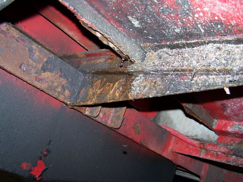 Rust Under Steel Tank